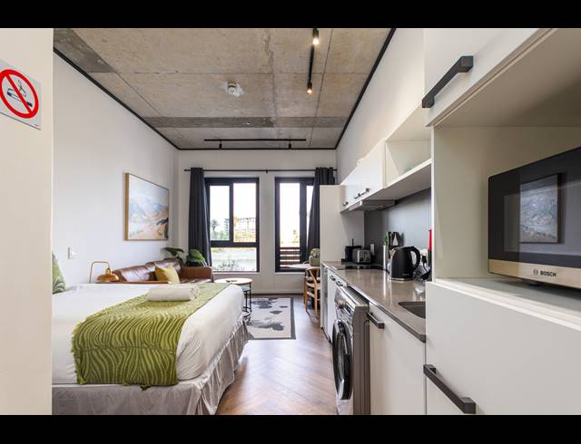0.5 BEDROOM APARTMENT FOR SALE IN CENTURY CITY